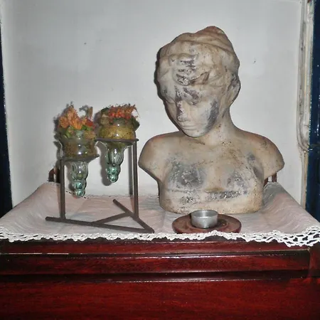 Casa de hóspedes Pensao Flor De *