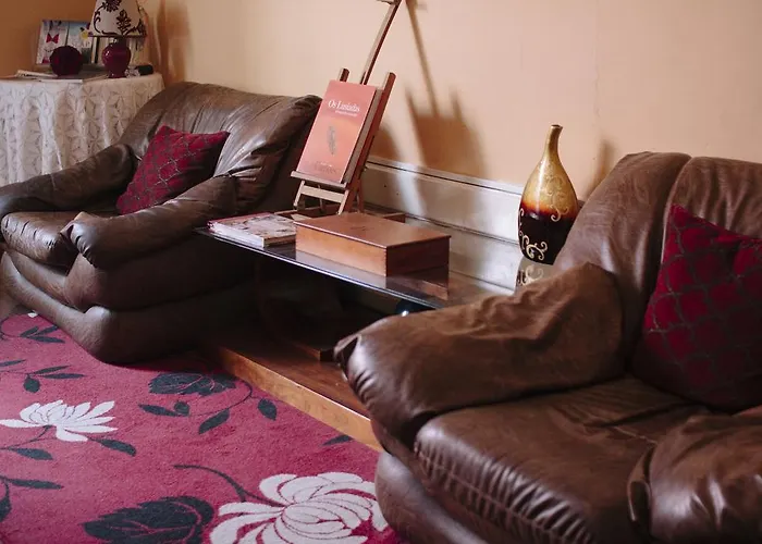 Gasthof Pensao Flor De *